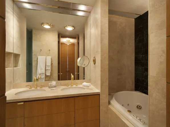111 East 56th Street 1400 image 4 of 4