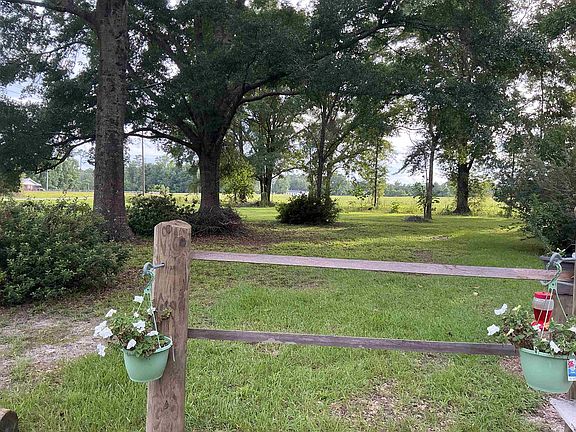 2nd image of 7321 Ridge Rd