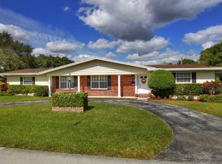 7965 SW 165th St, Palmetto Bay, FL 33157