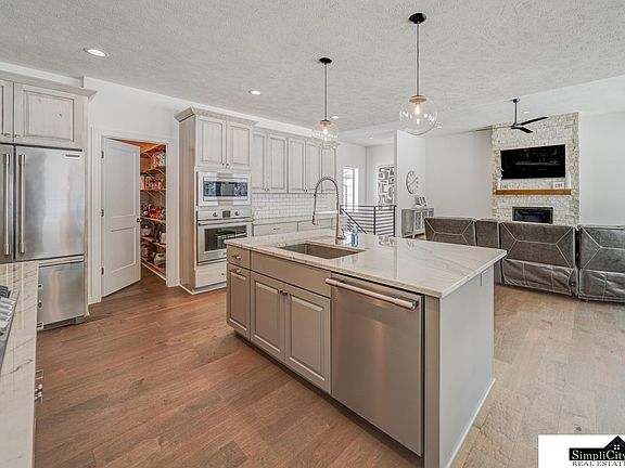 5th image of 2141 Big Timber Rd