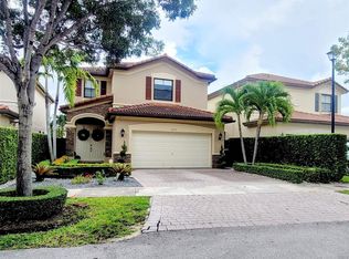 8795 NW 115th Ct, Doral, FL 33178