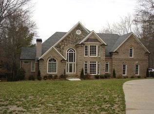 2370 Hopewell Plantation Dr, Milton, GA 30004