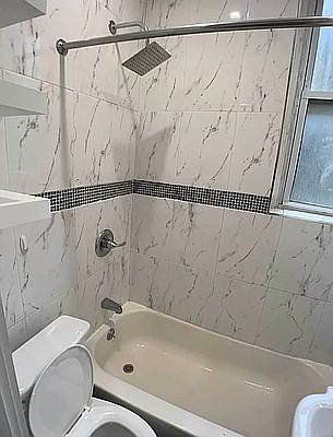 5th image of 417 Rogers Ave #C3