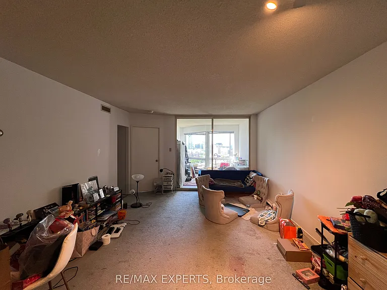 1001 Bay St #2217 — Photo 7