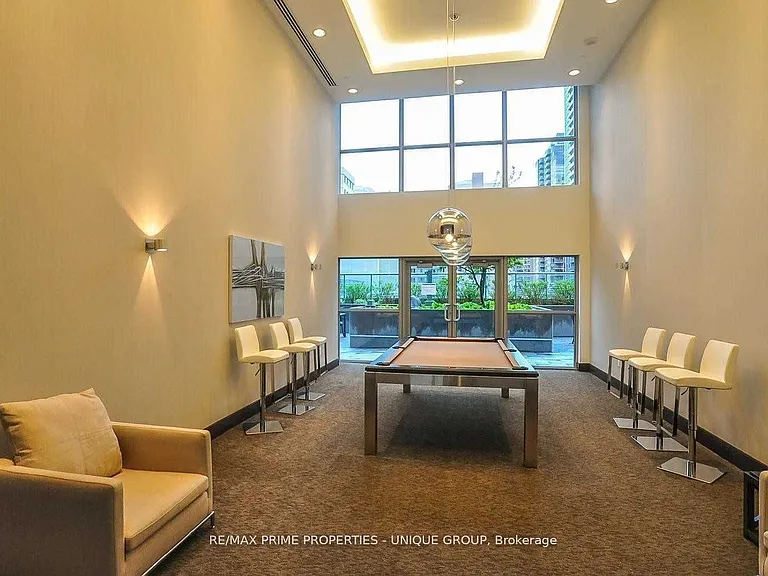 386 Yonge St #4101 — Photo 22