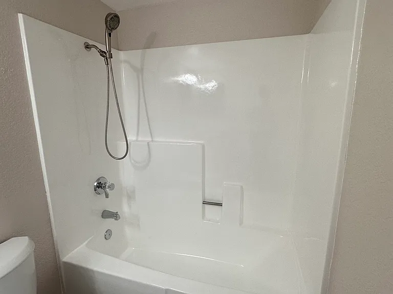 7386 Saddle Rd #B — Photo 10