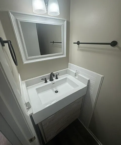 1321 Autumn Ave #3 — Photo 2
