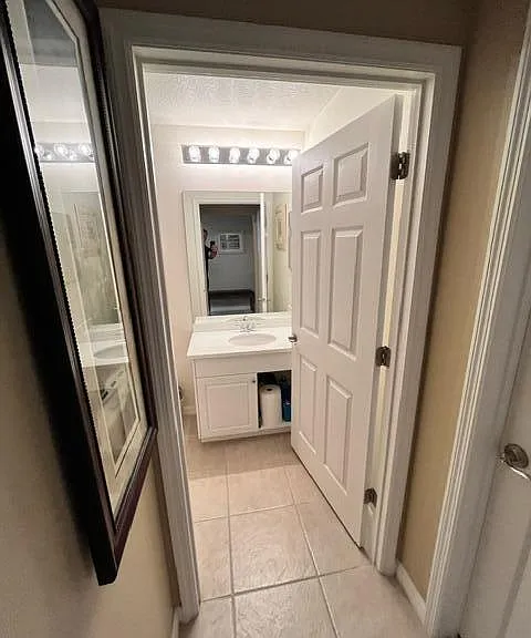 6828 Toland Dr #302 — Photo 18