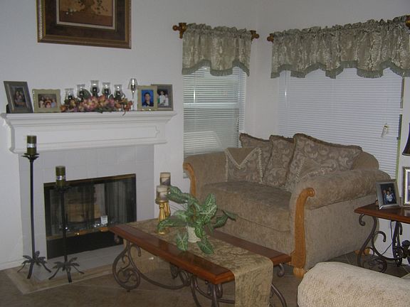 2nd image of 2637 W Sunset Ln