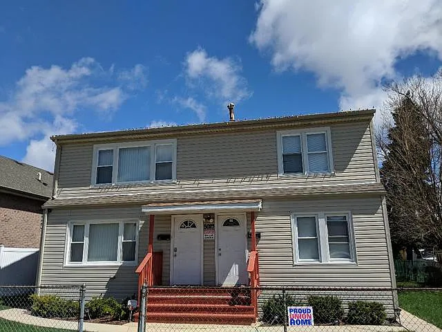 5023 S Lorel Ave photo 1