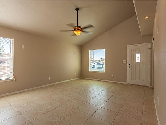 5th image of 344 Via Cumbre Linda