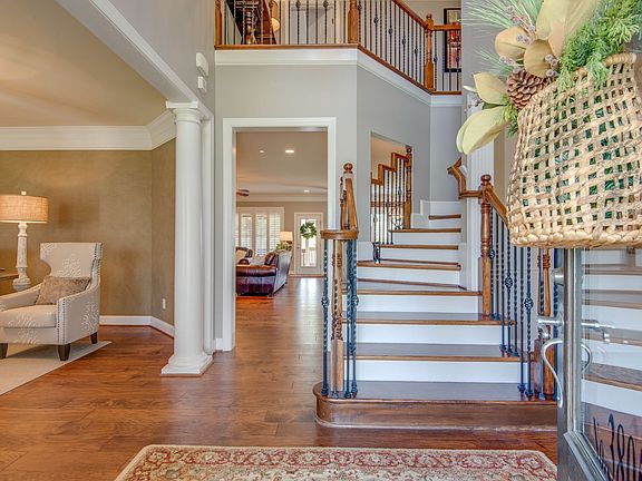 4th image of 3805 Robbins Nest Ct