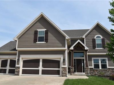 9719 N Elm Ave, Kansas City, MO, 64157