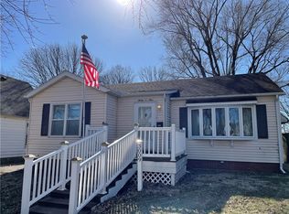 3009 Cedar Ave, Mattoon, IL 61938