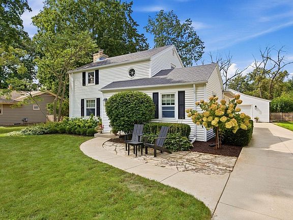 3rd image of 7431 N Boyd WAY