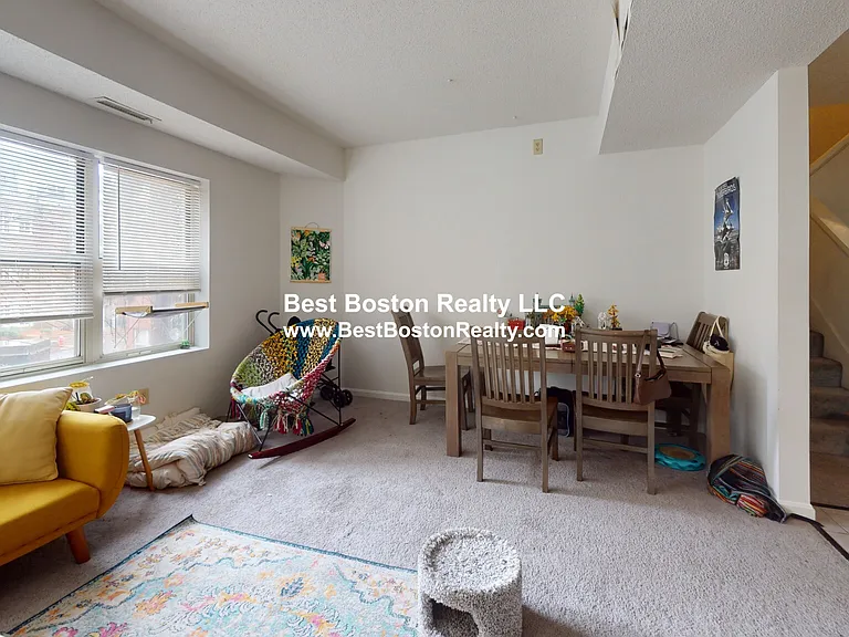 175 Beacon St #102 — Photo 8