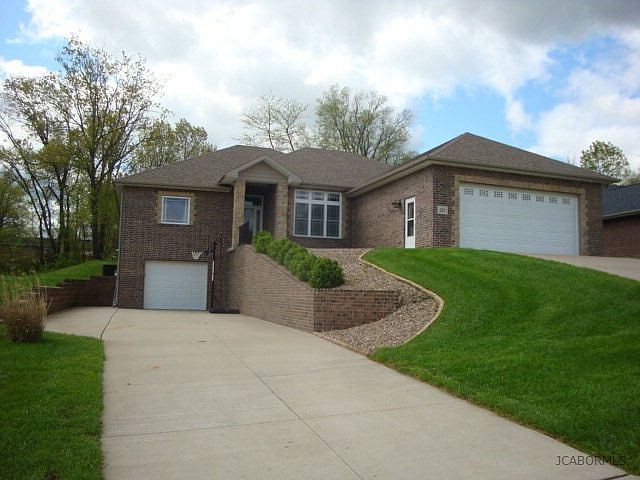 1st image of 222 Madelines Park Cir
