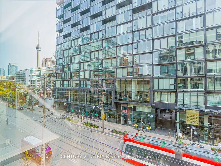 650 King St W #311 — Photo 20