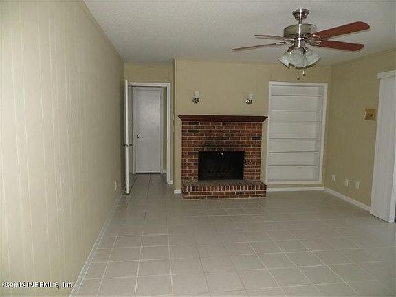 4th image of 8126 PARKRIDGE Circle S