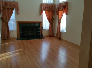 1309 Newport St, Mundelein, IL 60060
