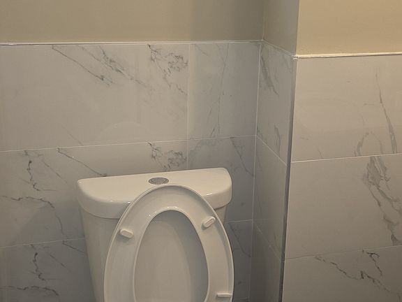 4th image of 5117 N 13th St #2F