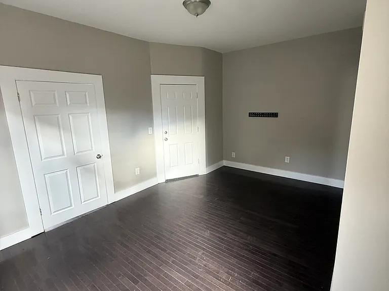 376 Lincoln Ave #1 — Photo 6
