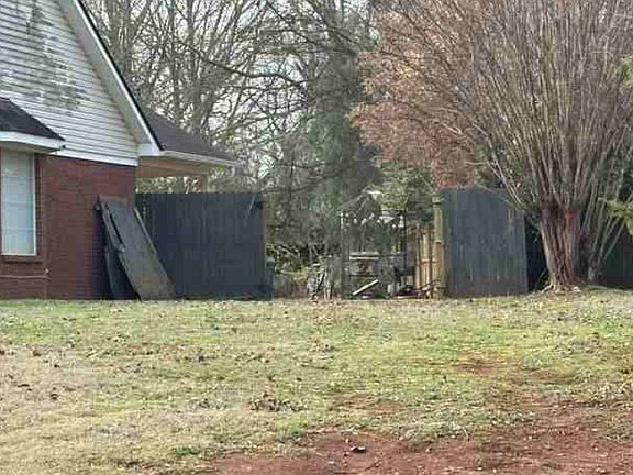 5th image of 119 Todd Dr