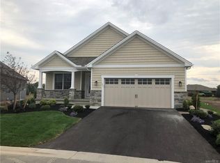 65 Old Tower Ln, Buffalo, NY