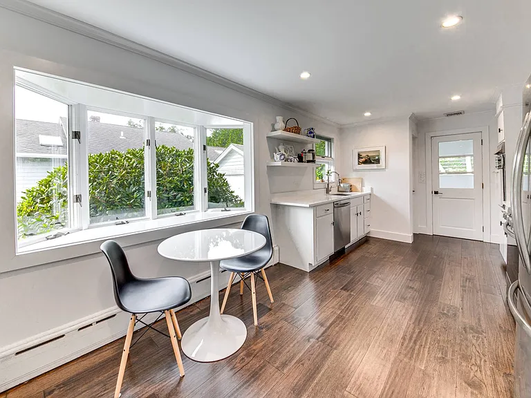 13 McGuirk St — Photo 10
