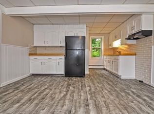 19 New Boston Rd, Dudley, MA 01571