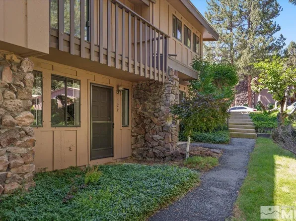 129 Lake Glen Dr, Carson City, NV 89703