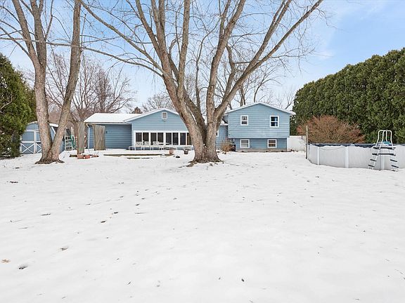 2nd image of 4446 Budlee Dr