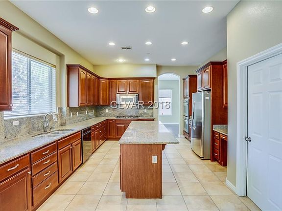 2nd image of 3816 Campanario Ave