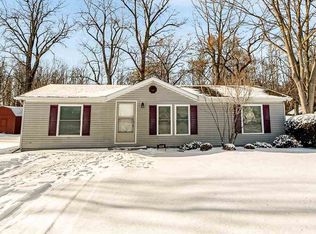 1079 N Huron Rd, Linwood, MI 48634