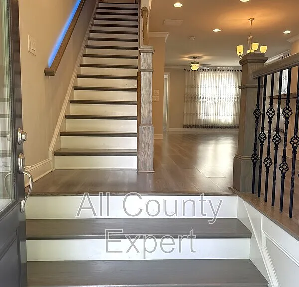 1529 Huntwood Ct — Photo 4