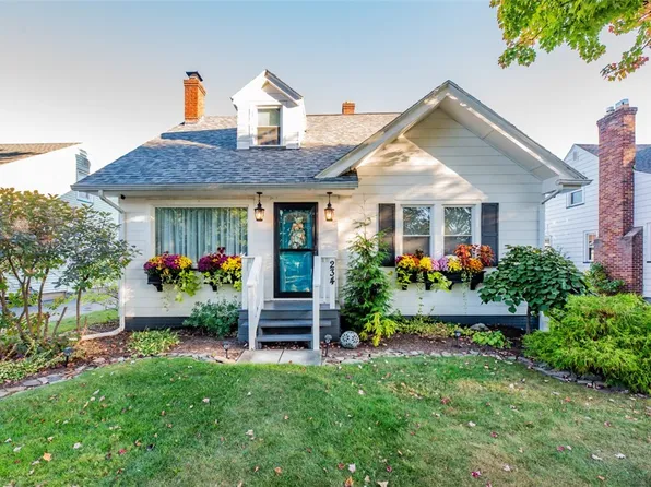 234 Pemberton Rd, Rochester, NY 14622