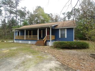 42 Carroll Lucas Rd, Sumrall, MS 39482