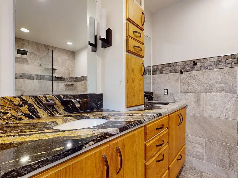 1414 N Wildwood Dr — Photo 10
