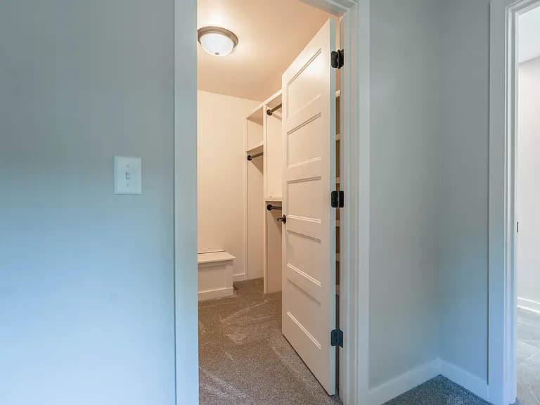 Walk In Closet