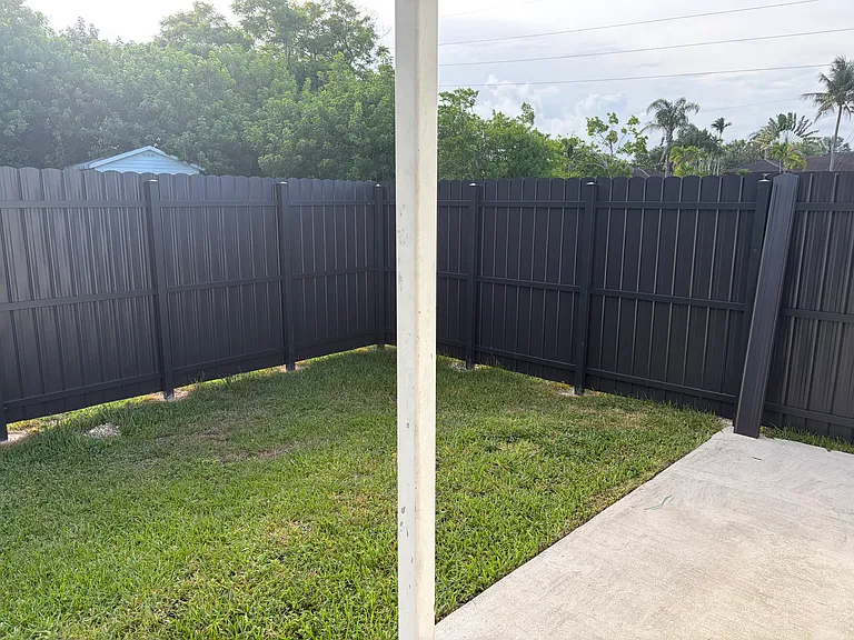 13650 SW 107th Ave — Photo 12