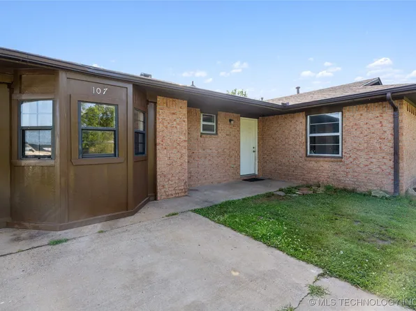 107 Geneva Cir, Gore, OK 74435