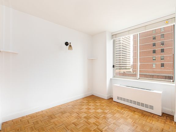 5th image of 200 E 89th St APT 8E