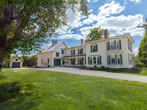 34 Mcphetres Road, Sangerville, ME 04479