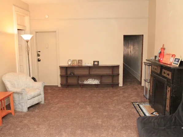 210 N Dithridge St #2A, Pittsburgh, PA 15213