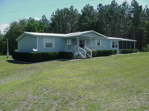 4240 SW 25th St, Bell, FL 32619