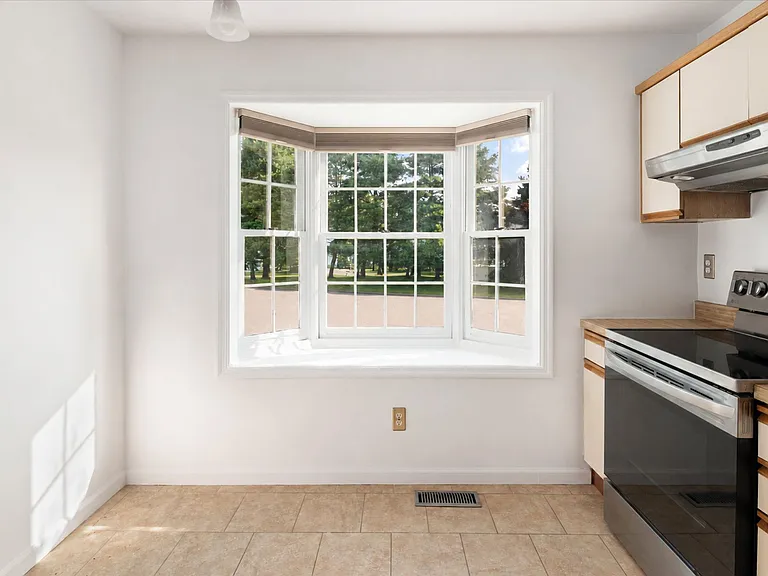 46 Winterberry Cir — Photo 5