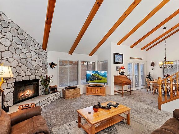 3rd image of 43099 Deer Run Ct Unit 52