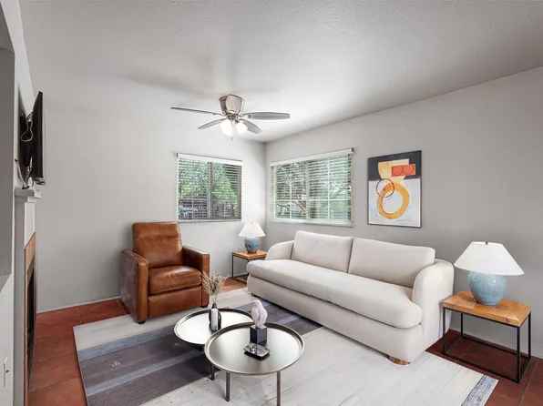 2210 Miguel Chavez Rd Unit 111, Santa Fe, NM 87505