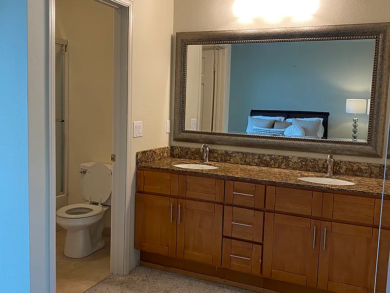Dual Vanity