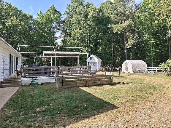 3rd image of 6516 S Preacher Roberson Rd